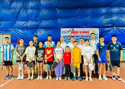 Công đoàn Công ty Thủy điện Đồng Nai tổ chức lớp học Pickleball hè cho con Cán bộ công nhân viên