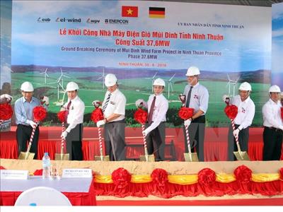 Công ty EAB của Đức đầu tư xây dựng nhà máy điện gió Mũi Dinh